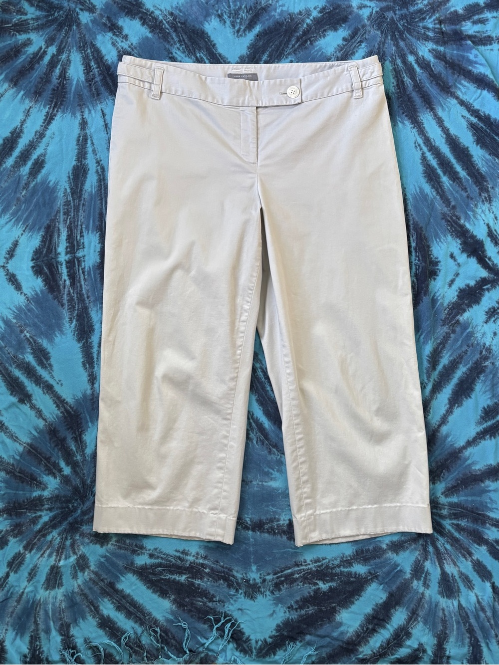 Ann Taylor Petites Light Beige cotton Cropped Capris